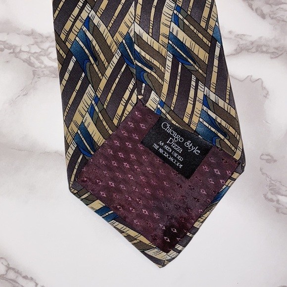Chicago Collection for Marshall Fields Tie - Picture 3 of 5